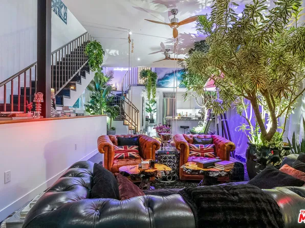 2513 Lincoln Blvd, Venice, CA 90291