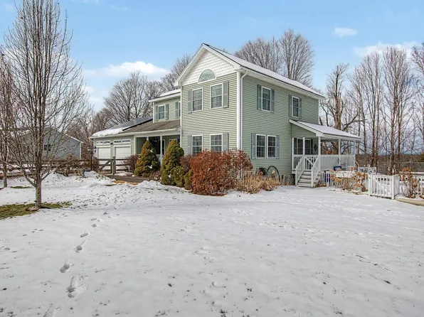 31 Horseshoe Circle, Milton, VT 05468