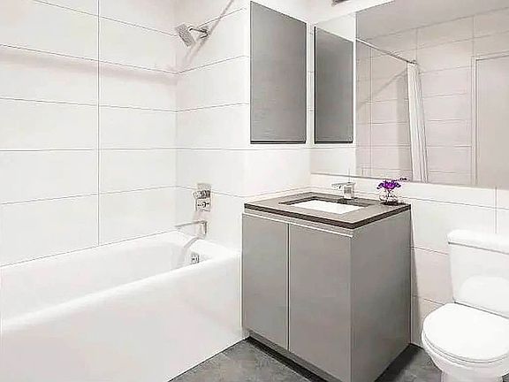 3rd image of 735 2nd Ave #6
