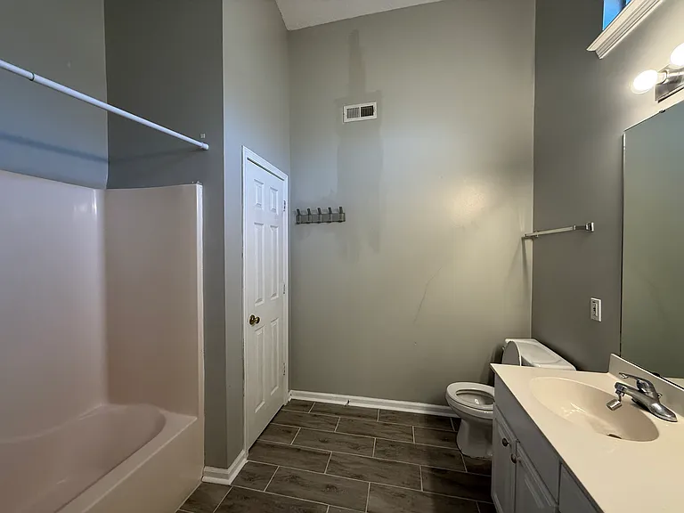 3235 Silver Spur Ct — Photo 12