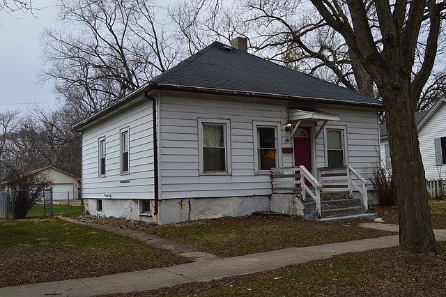 2nd image of 341 N 7th Ave