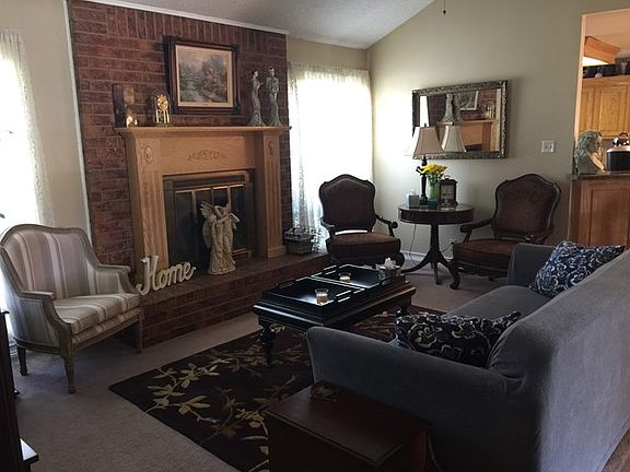 4th image of 5202 Belaire Dr