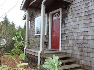 2238 Cochran Rd, McKinleyville, CA 95519