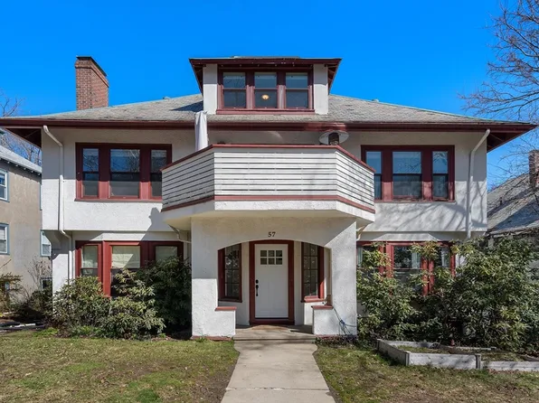 57 Winthrop Rd #2, Brookline, MA 02445