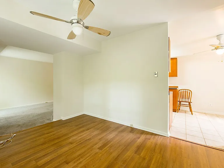 19 Pickering Ct #1 — Photo 10
