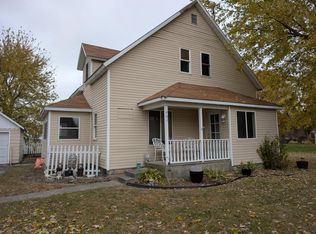 601 W Gordon St, Francesville, IN 47946