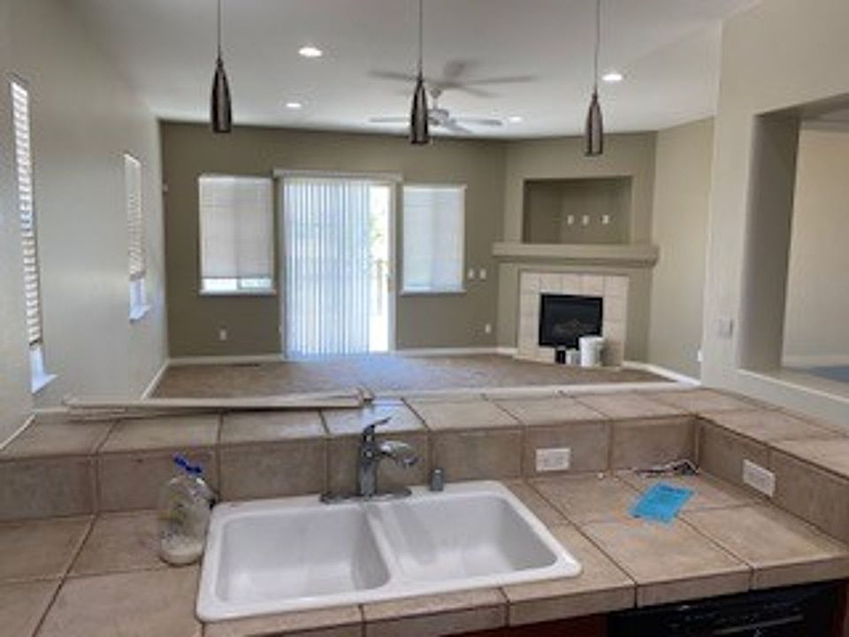 1st image of 1219 Turnberry Dr