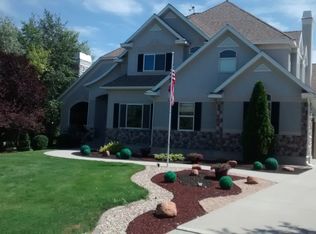 1533 W Kodiak Creek Ct, South Jordan, UT 84095