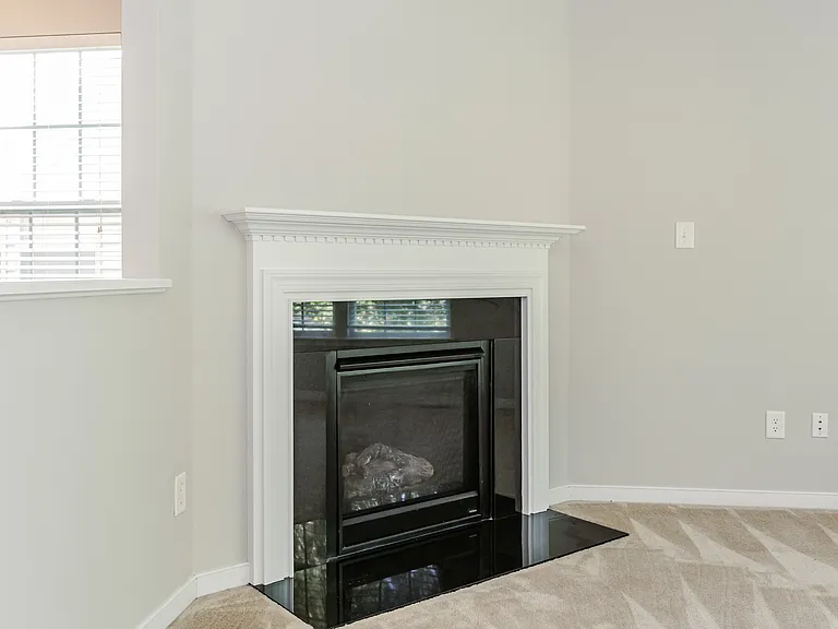 9258 Sedgehill Ct — Photo 10