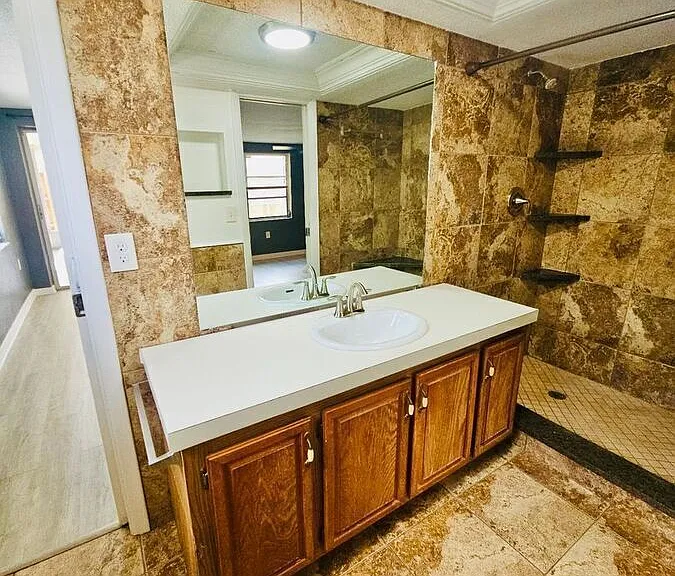 9100 Hunt Club Ln — Photo 25