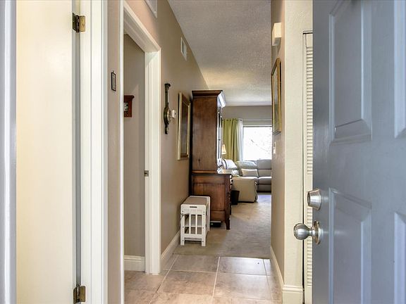 3rd image of 4671 Albany Cir APT 115