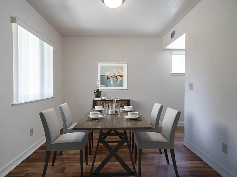 Pomerado Terrace - Military Housing — Photo 5