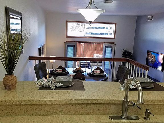 3rd image of 5081 College View Ave APT 2