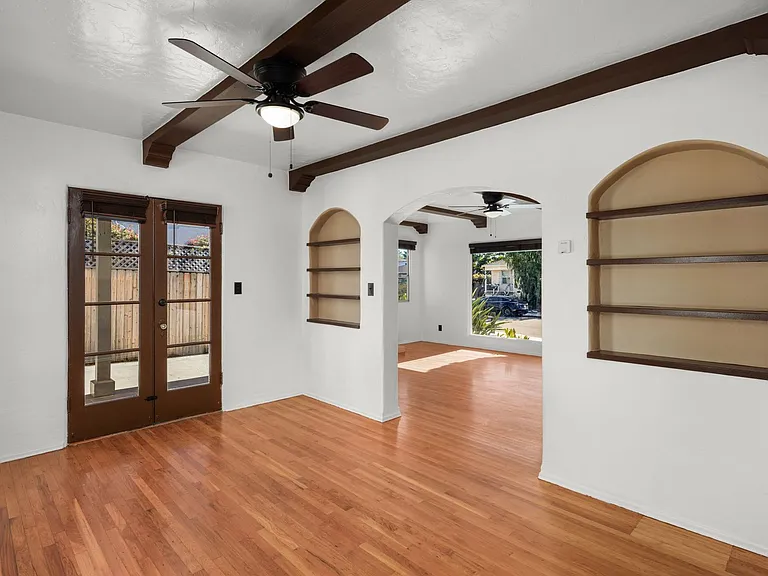 4715 Soria Dr — Photo 10