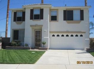 16493 Diamond Ln, Fontana, CA 92336
