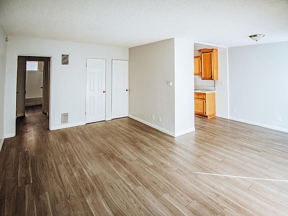 2nd image of 1018 N El Centro Ave #25