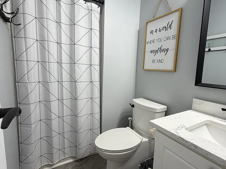 9135 Parkpoint Ln — Photo 12