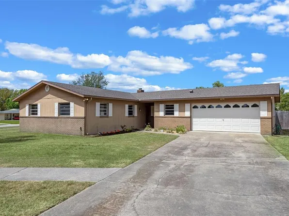 1570 Trinidad Ave, Deltona, FL 32725