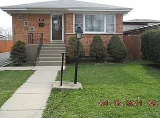 4371 Scott St, Schiller Park, IL
