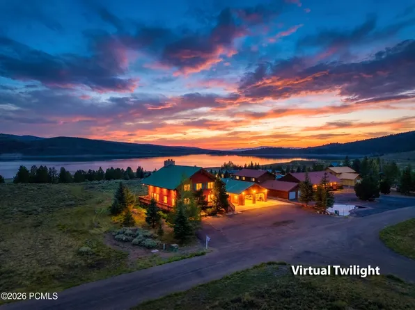 425 Anglers Loop, Panguitch, UT 84759
