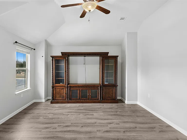 5929 Abby Ann Ln — Photo 15