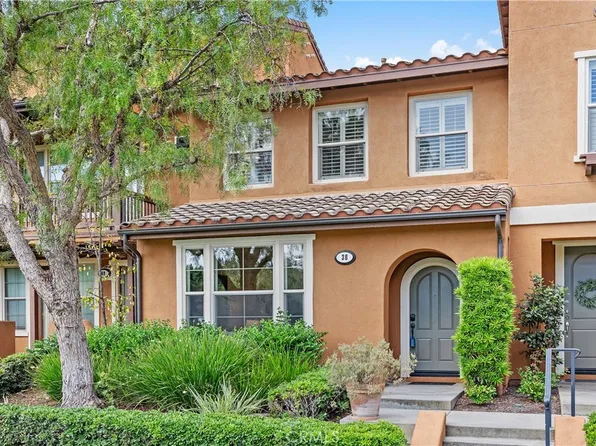 38 Pathway, Irvine, CA 92618