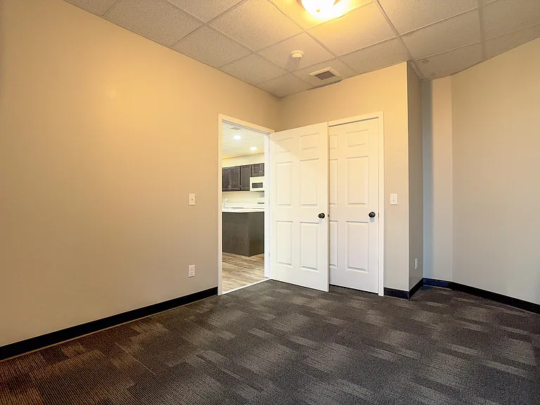 101 N Mill St #B — Photo 6