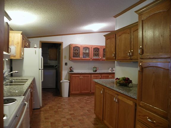 5th image of 300 Echo Valley Road