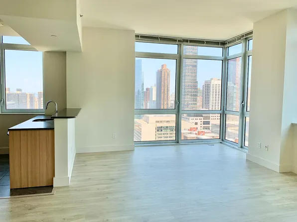 229 W 60th St, New York, NY