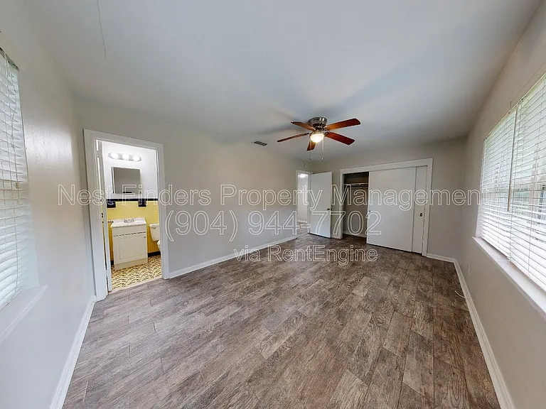 1365 Seminole Rd — Photo 13