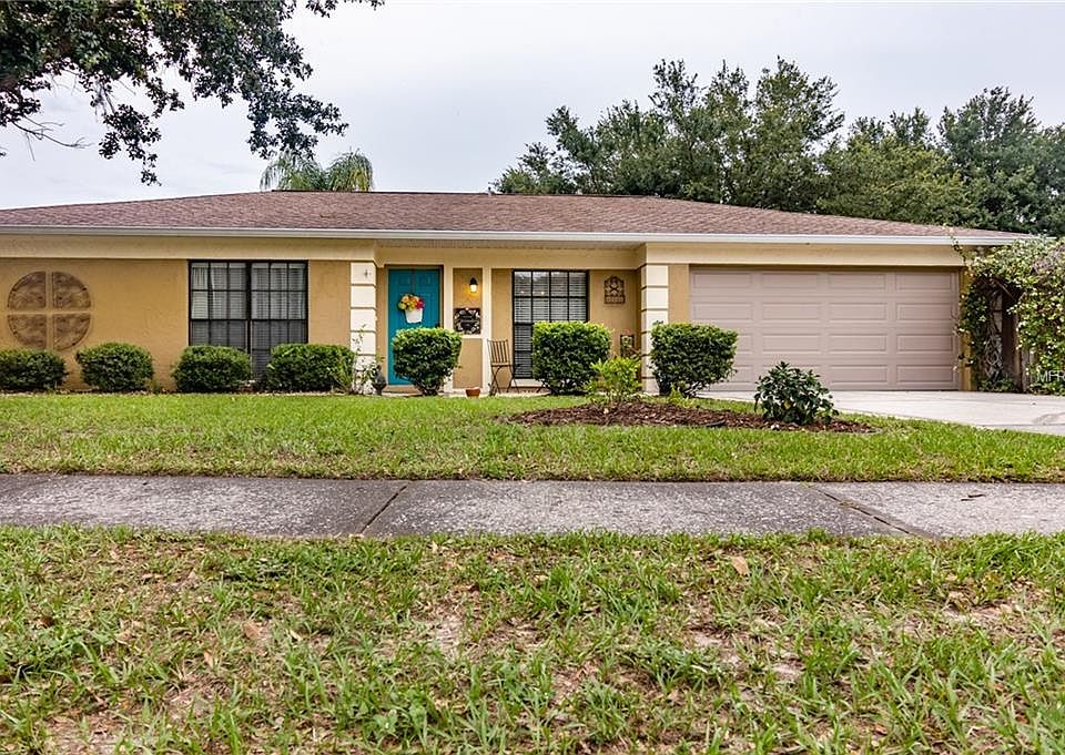 1st image of 10301 Deepbrook Dr