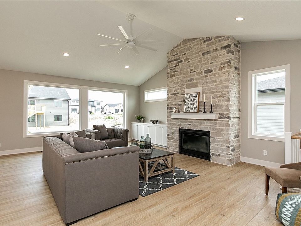 2630 Abbott Dr, Waukee, IA 50263 Zillow