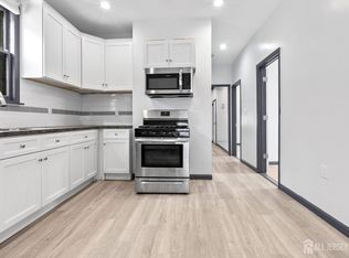 211 N 13th St Floor 2, Newark, NJ 07107