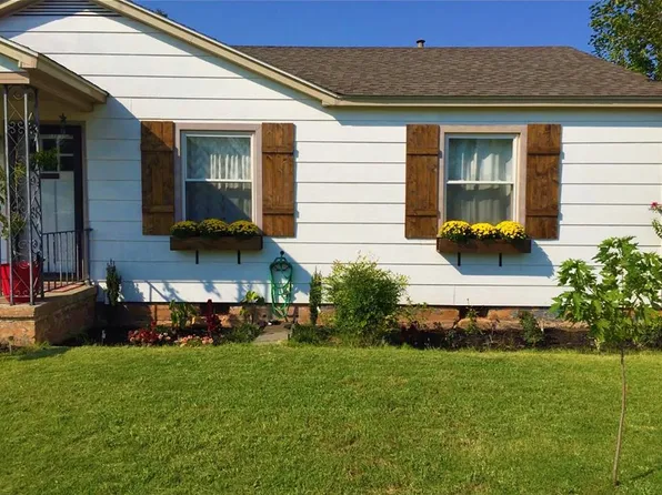 802 N Sunset Dr, Alva, OK 73717