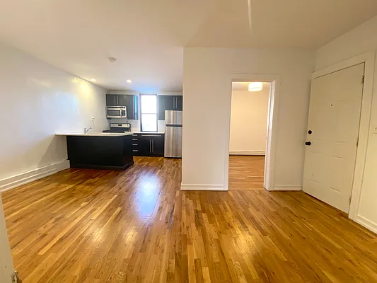 Rented by EXR | media 8