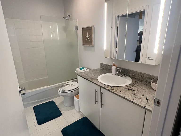 444 NE 30th St #705 — Photo 11
