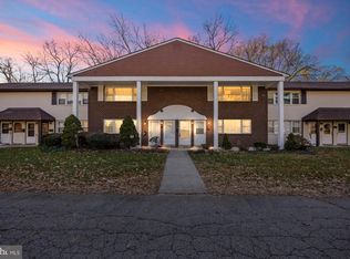 810 N Forklanding Rd UNIT 212, Maple Shade, NJ 08052