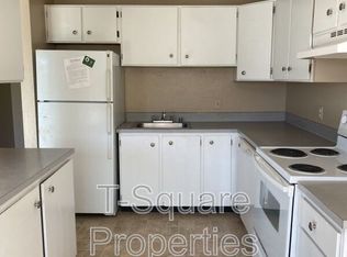 9525 NE 180th St APT 104, Bothell, WA 98011