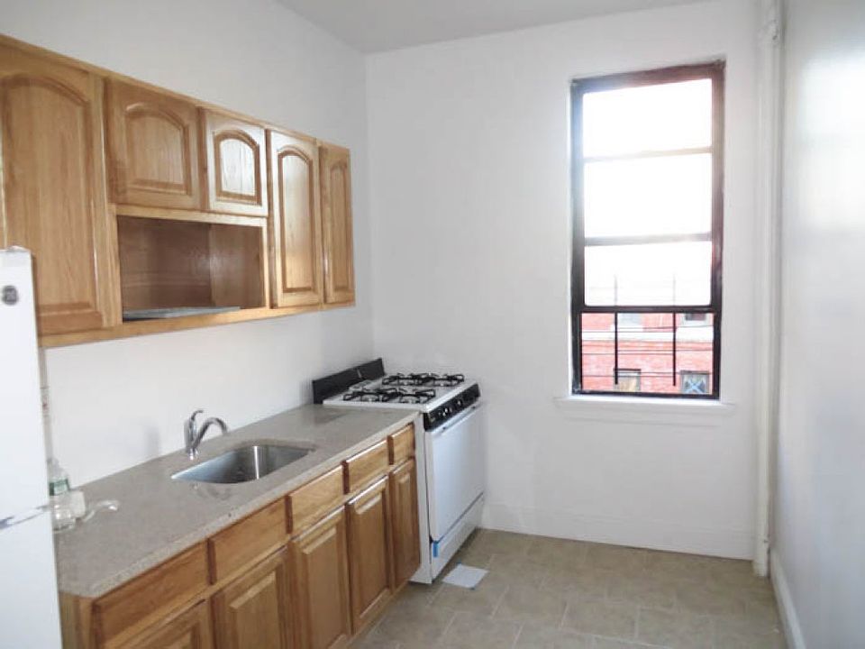 1st image of 228 Audubon Ave APT 61