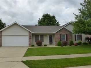 1043 W Aspen Trl, Decatur, IL 62526