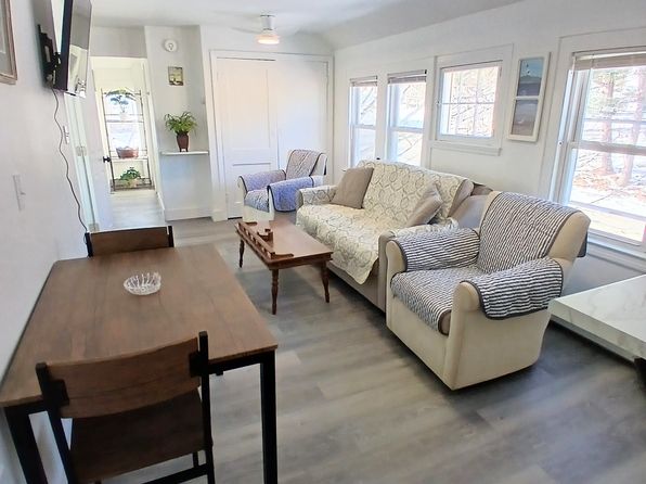 57 Cedar Ave #7