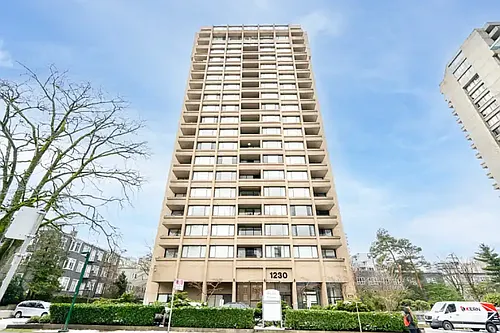 1230 Nelson St Photo 1