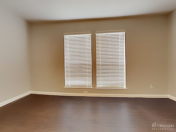 5th image of 2943 Crest Park Dr