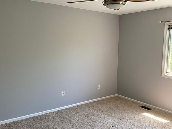 5th image of 374 Begonia Ct #37D4