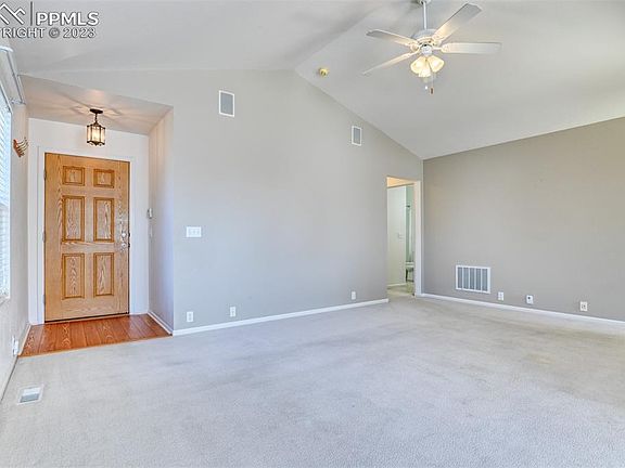 5th image of 9383 Royal Melbourne Cir