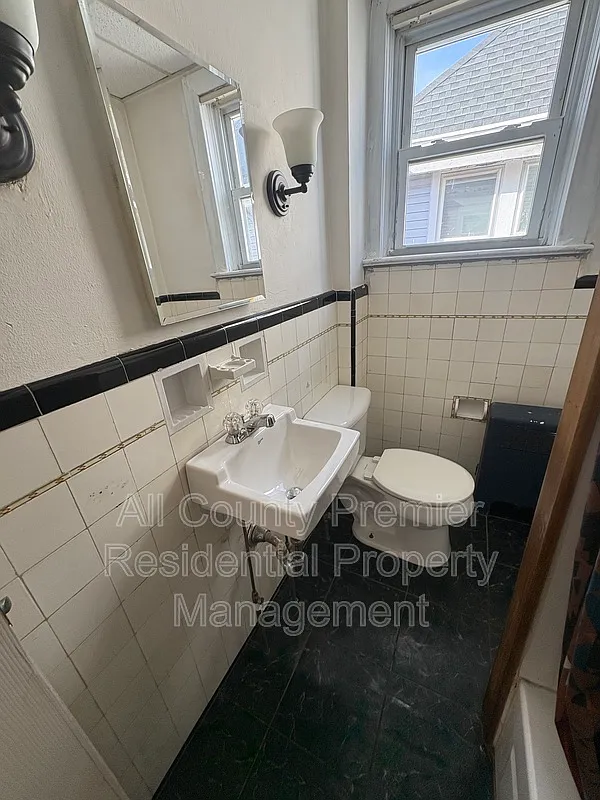 1 bed, 1.0 bath, 600 sqft, $1,550 — Photo 4