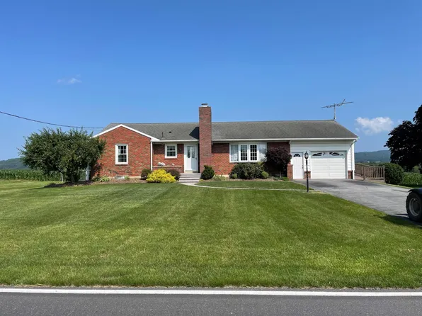 95 Swamp Bridge Rd, Reinholds, PA 17569