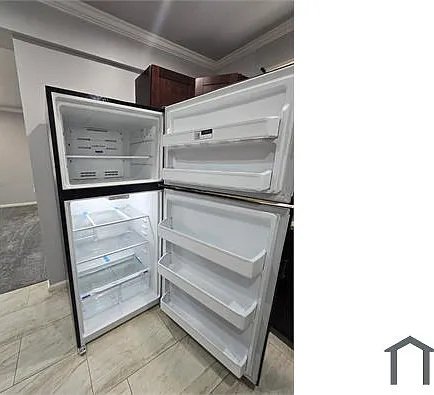 2 bed, 1000 sqft, $1,300 — Photo 4