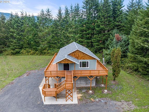 3rd image of 250 Burchard Dr