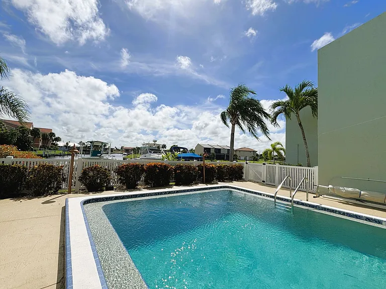 1400 Mineo Dr #10-B — Photo 36
